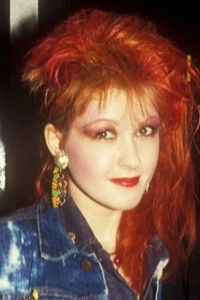 الممثل Cyndi Lauper