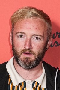 الممثل DJ Próvai