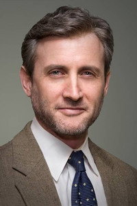 الممثل Dan Abrams
