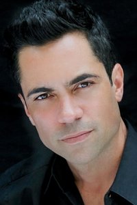الممثل Danny Pino