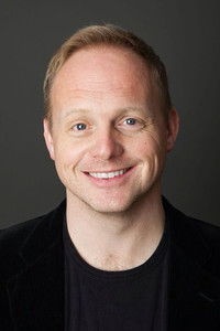 الممثل Darragh Humphreys