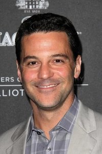 الممثل David Alan Basche