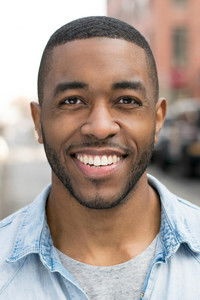 الممثل David J. Cork