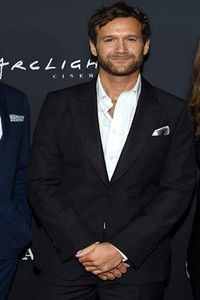 المخرج David Raymond