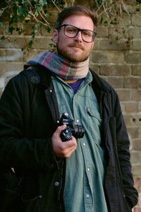 المخرج Dean Puckett