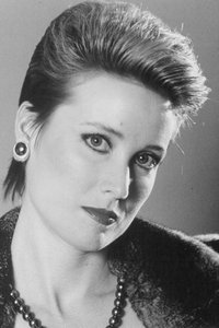 الممثل Deborah Rennard