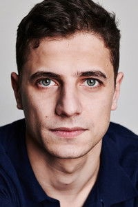 الممثل Dimitri Gripari