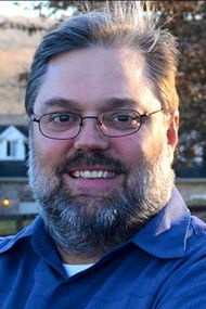 المخرج Douglas B. Maddox