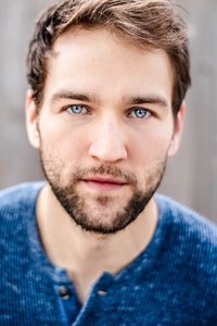 الممثل Drew Moerlein