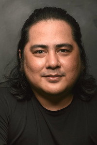 المخرج Dustin Celestino