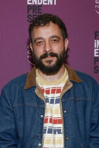 المخرج E.L. Katz