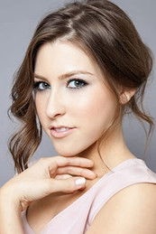 الممثل Eden Sher