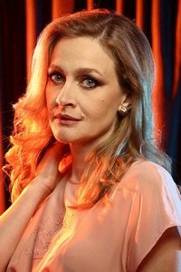 الممثل Eleni Roussinou