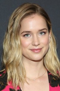 الممثل Elizabeth Lail