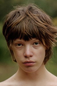 الممثل Elke Biesendorfer