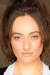 الممثل Emma Massalone