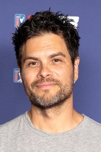 الممثل Erik Valdez