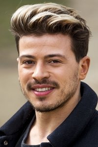 الممثل Géza Weisz