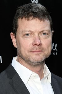 المخرج George Nolfi