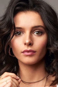 الممثل Georgia Flood