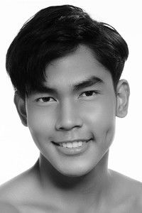 الممثل Ghion Layug