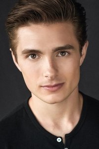 الممثل Gino Anania