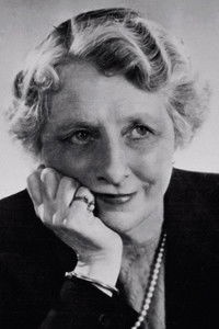 الممثل Gladys Young