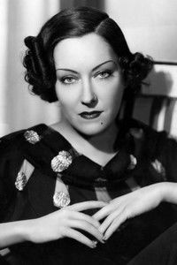 الممثل Gloria Swanson