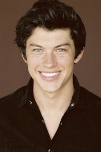 المخرج Graham Phillips