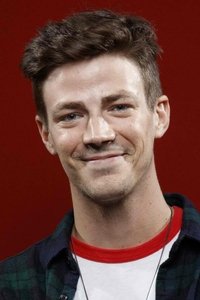 الممثل Grant Gustin