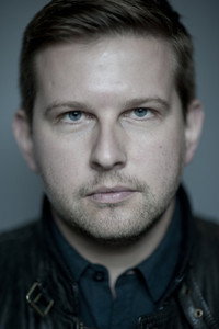 الممثل Greg McHugh