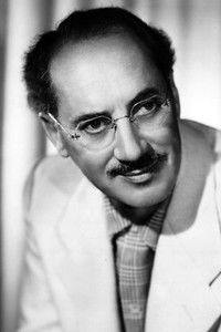 الممثل Groucho Marx