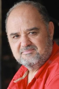 الممثل Guillaume Briat