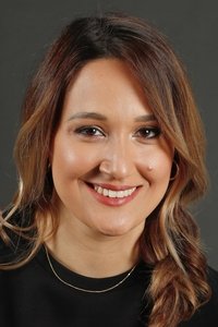 الممثل Gupse Özay