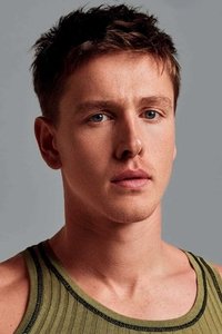 الممثل Harris Dickinson