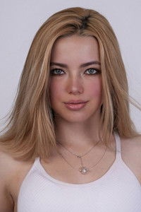 الممثل Haylie Hansen