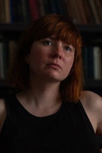 المخرج Helen Takkin