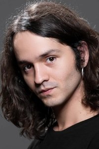 الممثل Iván Aragón