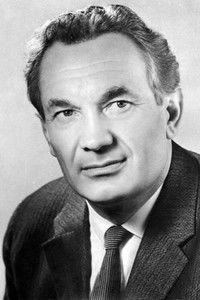 الممثل Ivan Pereverzev