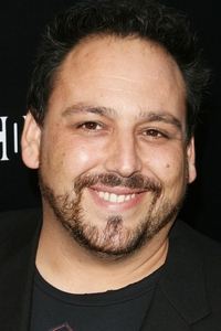 الممثل JB Blanc