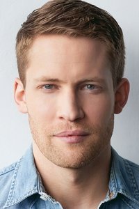 الممثل Jacob Blair