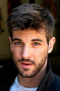 الممثل Jake Allyn