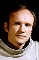 الممثل James Olson