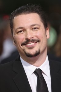 المخرج James Vanderbilt