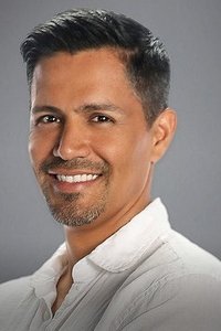 الممثل Jay Hernandez