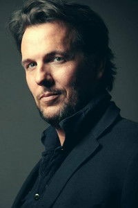 الممثل Jay Huguley