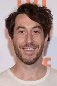 الممثل Jay McCarrol