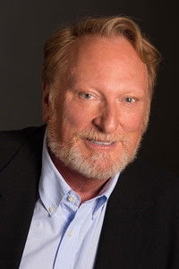 الممثل Jeffrey Jones