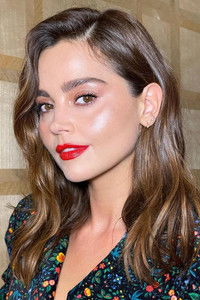 الممثل Jenna Coleman