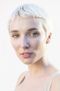 الممثل Jenna Owen